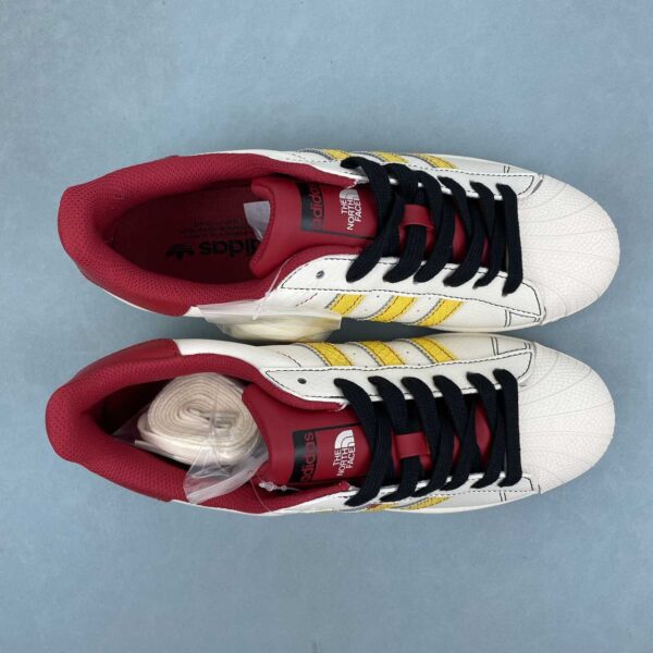 adidas-superstar-anio-nuevo-chino-vista-frontal