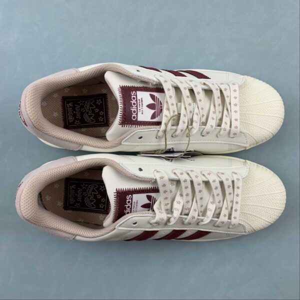 Zapatillas Adidas Superstar Yu Nagaba Blanco Burdeos