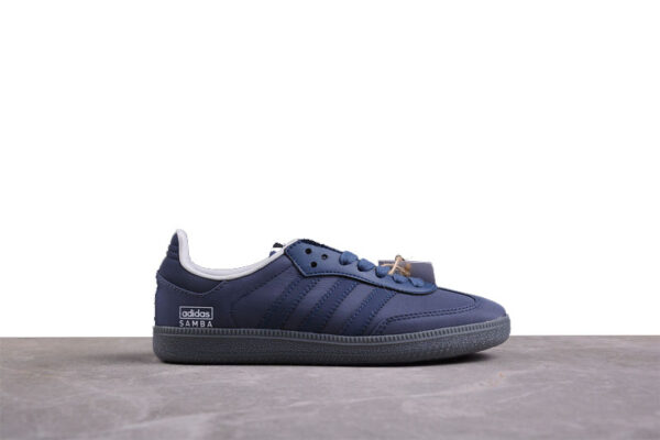 zapatillas-adidas-reflective
