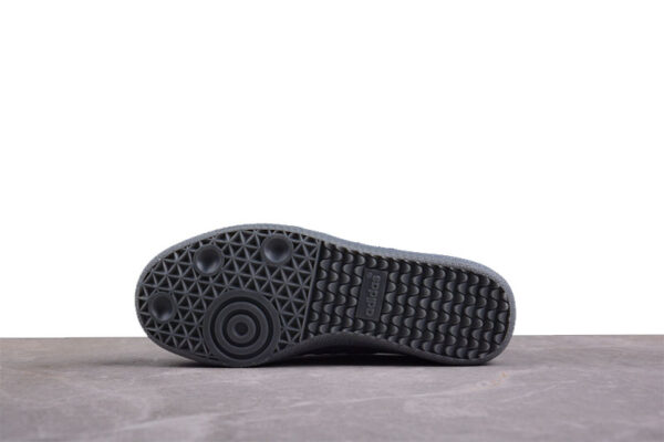 zapatillas-adidas-reflective-suela