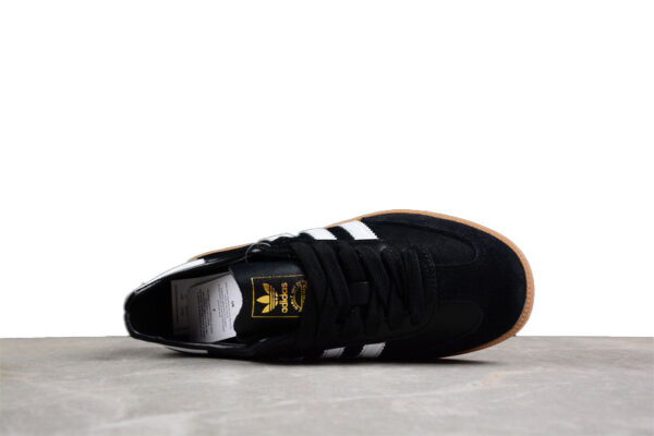 zapatillas-adidas-samba-negra-gum-vista-frontal