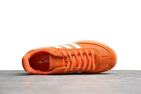 zapatillas-adidas-samba-rm-naranja-vista-frontal