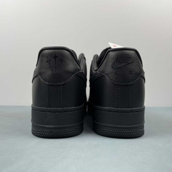 zapatillas-nike-air-force-1-nocta-vista-detras