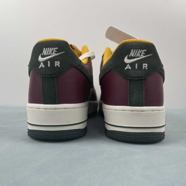 zapatillas-nike-air-force-1-rojo-vista-detras