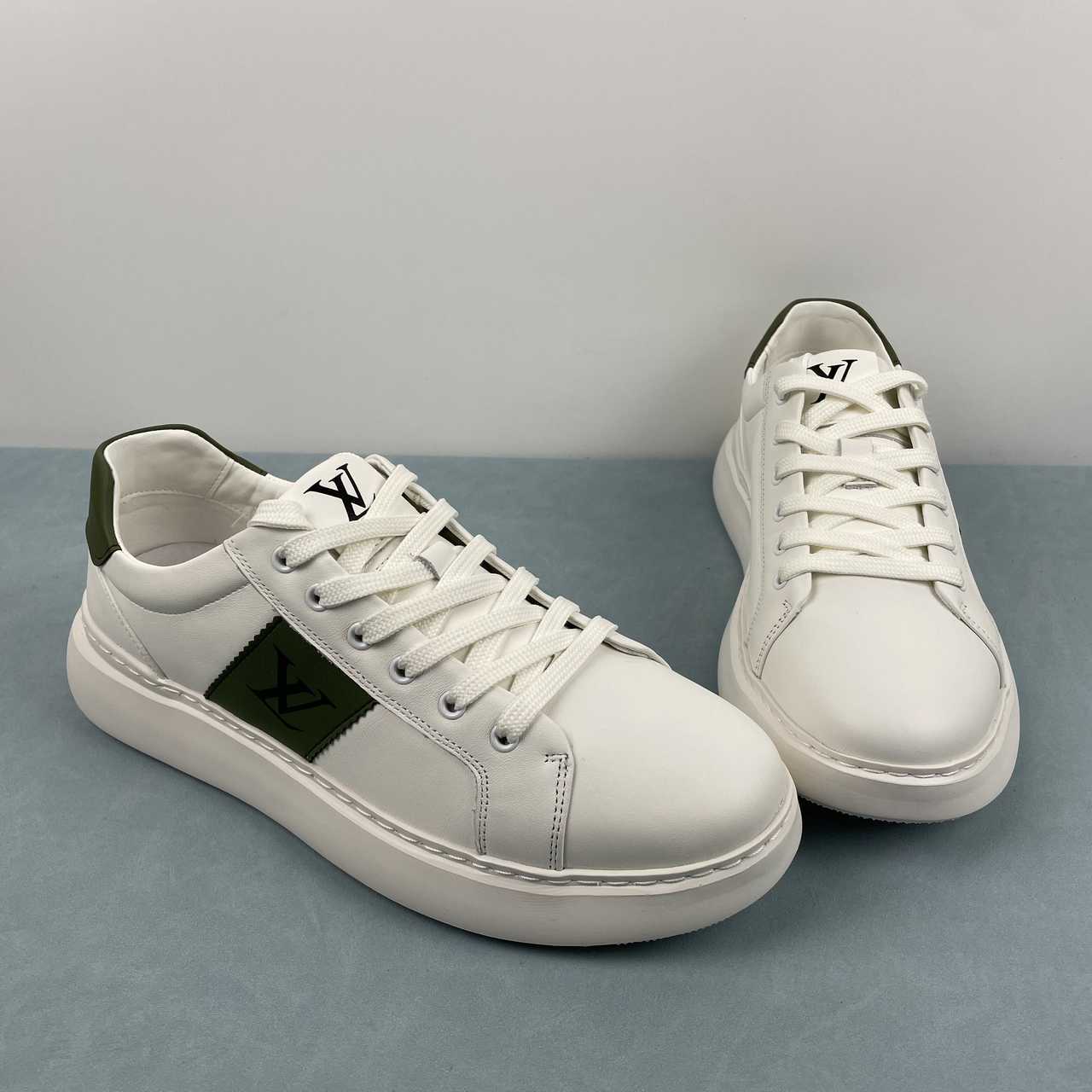 Louis _Vuitton