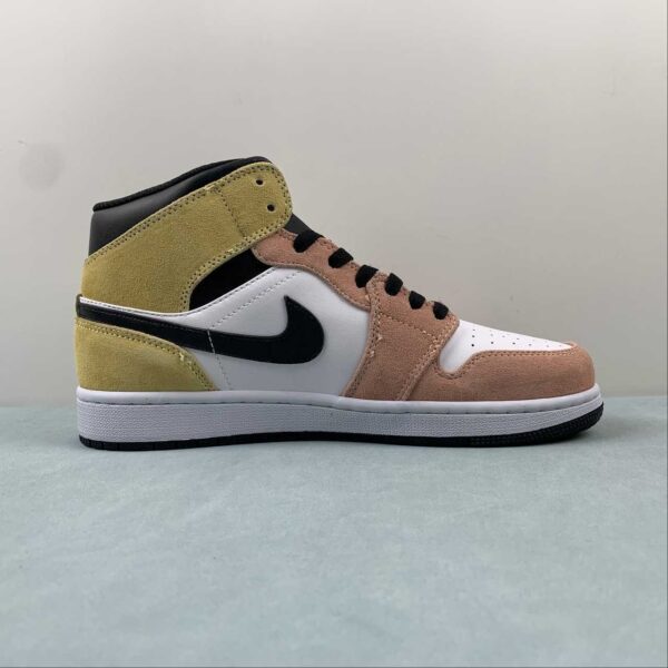 air-jordan-1-mid-se-flight-club