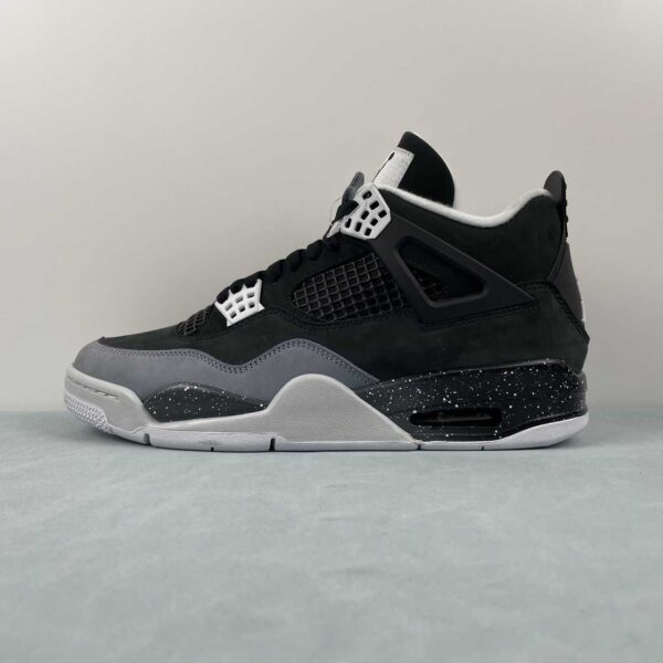 air-jordan-4-retro-fear-lateral-izquierdo