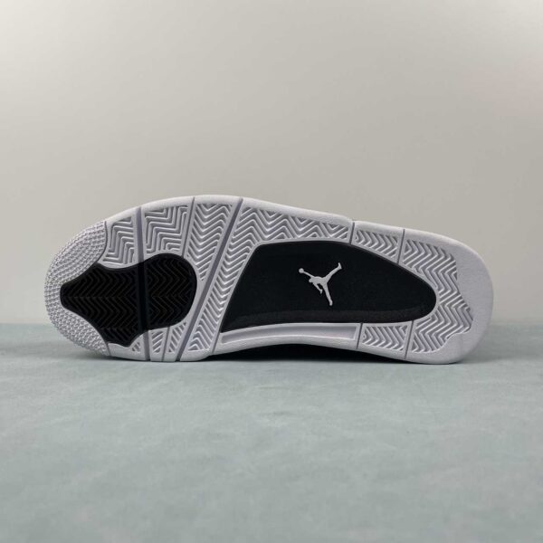 air-jordan-4-retro-fear-suela