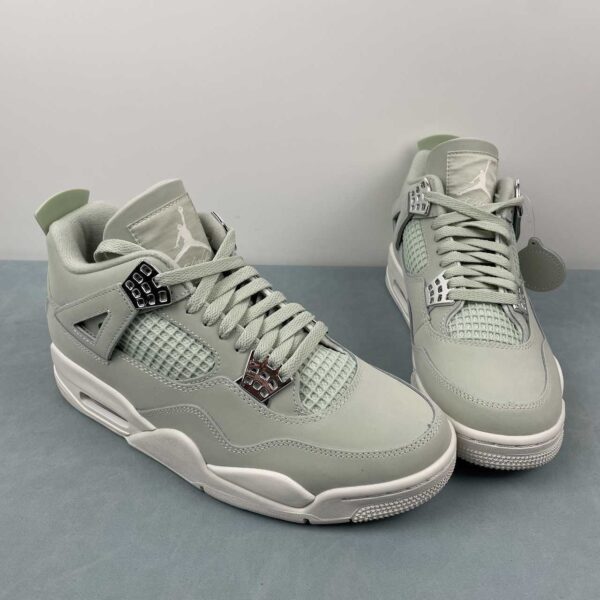 air-jordan-4-retro-seafoam-vista-frontal