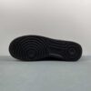 nike-air-force-1-07-low-negras-doradas-suela