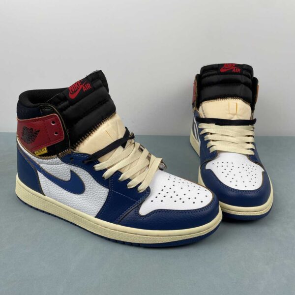 zapatilla-air-jordan-1-azul-vista-frontal