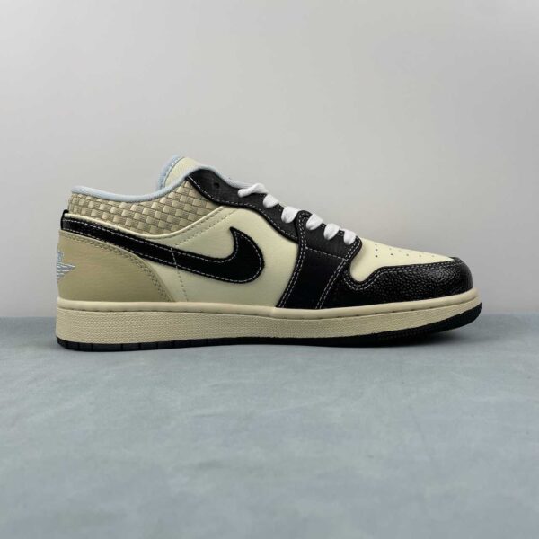 zapatillas-air-jordan-1-low-milk-black