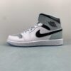 zapatillas-air-jordan-1-mid-white-lateral-izquierdo