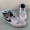 zapatillas-air-jordan-1-mid-white-vista-frontal