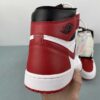 zapatillas-air-jordan-1-retro-high-rojo-vista-detras
