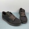 zapatillas-travis-scot-air-jordan-1-marron-vista-frontal