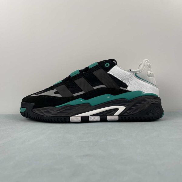 air-jordan-5-retro-niteball-black-sub-green-lateral-izquierdo