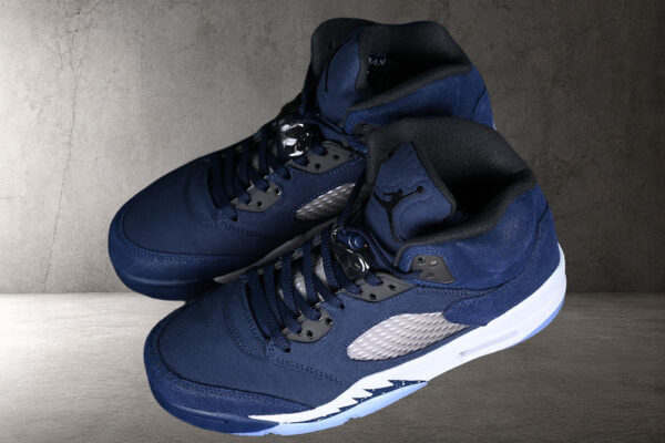 air-jordan-5-retro-se-midnight-navy-vista-frontal