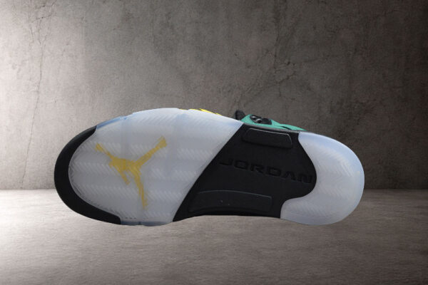 air-jordan-5-retro-se-oregon-suela