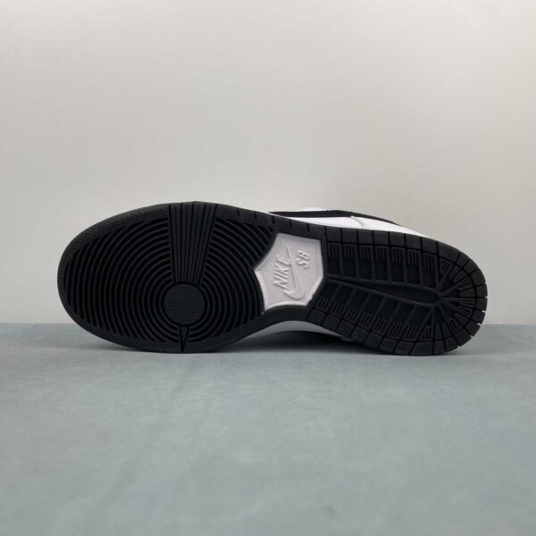 nike-dunk-low-blanco-negro-suela
