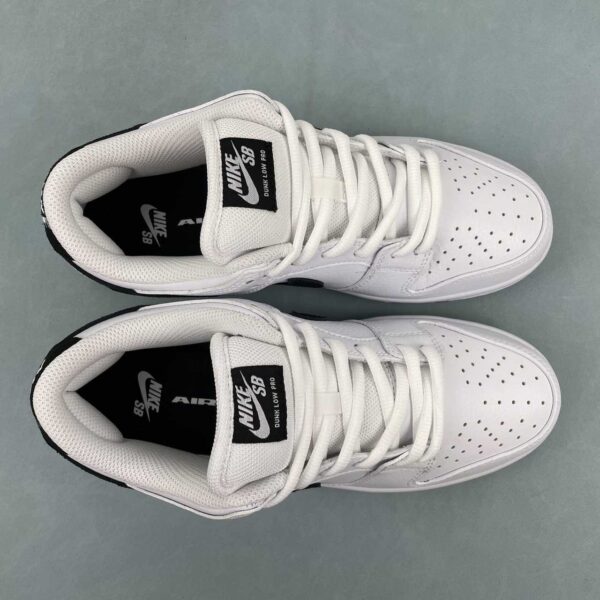 nike-dunk-low-blanco-negro-vista-frontal