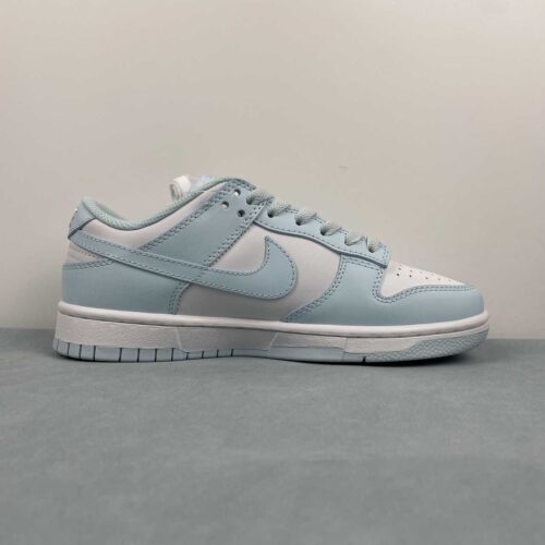 nike-dunk-low-glacier-blue
