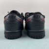 nike-dunk-low-panda-prank-vista-detras