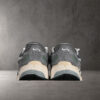 nike-p-6000-flat-pewter-vista-detras