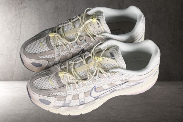 nike-p-6000-hueso-claro-gris-vista-frontal
