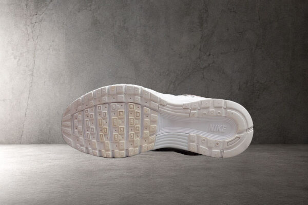 nike-p-6000-se-light-soft-pink-suela