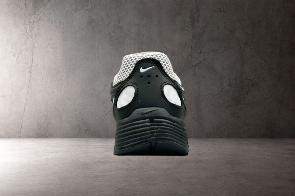 nike-p-6000-shadow-grey-vista-detras
