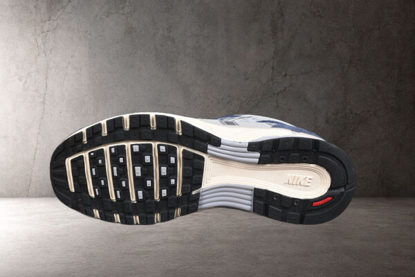 nike-p-6000-white-lt-iron-ore-suela