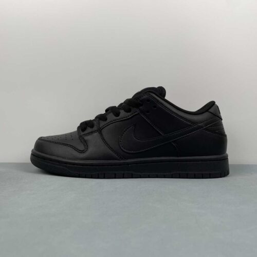 nike-sb-dunk-low-pro-triple-black-lateral-izquierda