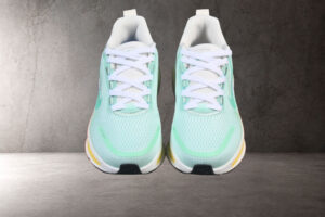 nike-vomero-18-mint-foam-comprar