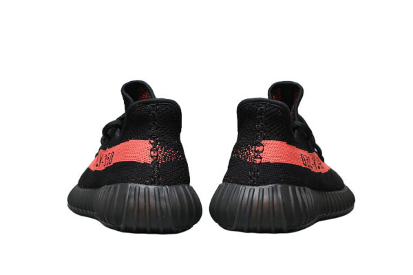 zapatillas-adidas-yeezy-350-core-black-red-vista-detras