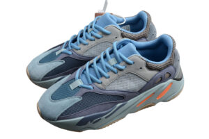 zapatillas-adidas-yeezy-700-azul-comprar