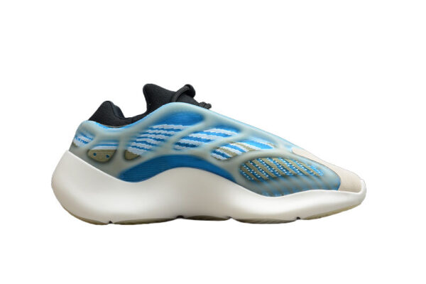 zapatillas-adidas-yeezy-700-v3-azul