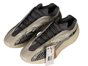 zapatillas-adidas-yeezy-700-v3-fade-salt-blanco-roto-comprar