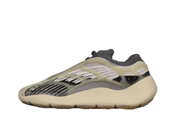zapatillas-adidas-yeezy-700-v3-fade-salt-blanco-roto-lateral-izzquierdo
