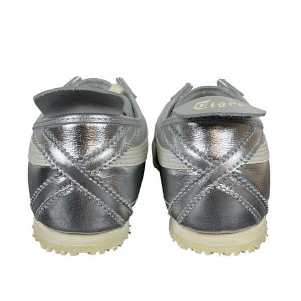 zapatillas-japonesas-onitsuka-tiger-plateado-vista-detras