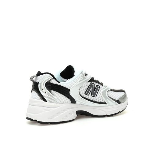 zapatillas-new-balance-530-blanca-plateada