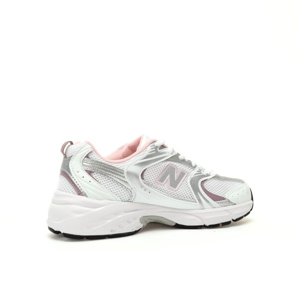 zapatillas-new-balance-530-blanco-plata-rosa