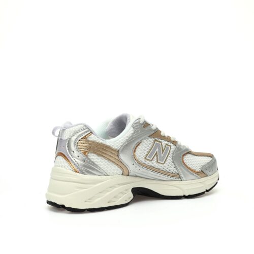 zapatillas-new-balance-530-blanco-plateado-dorado