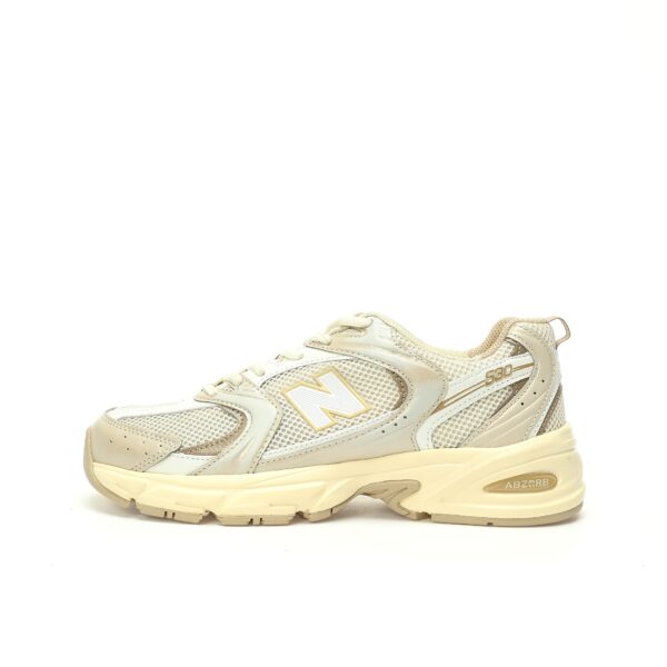 zapatillas-new-balance-530-crema-lateral-izquierdo
