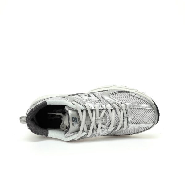 zapatillas-new-balance-530-gris-vista-frontal