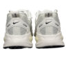 zapatillas-nike-vomero-18-coconut-vista-detras