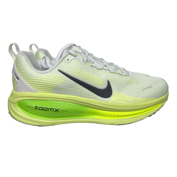 zapatillas-nike-vomero-18-electrico