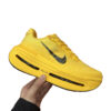 zapatillas-nike-vomero-amarillo