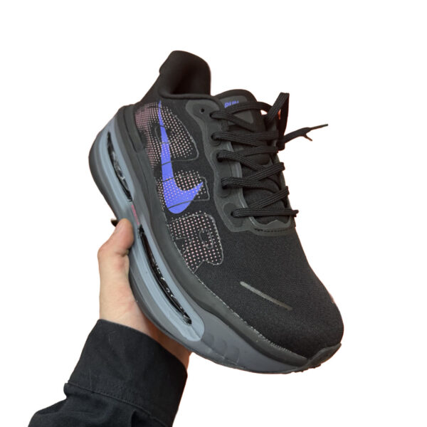 zapatillas-nike-vomero-zafiro-lateral