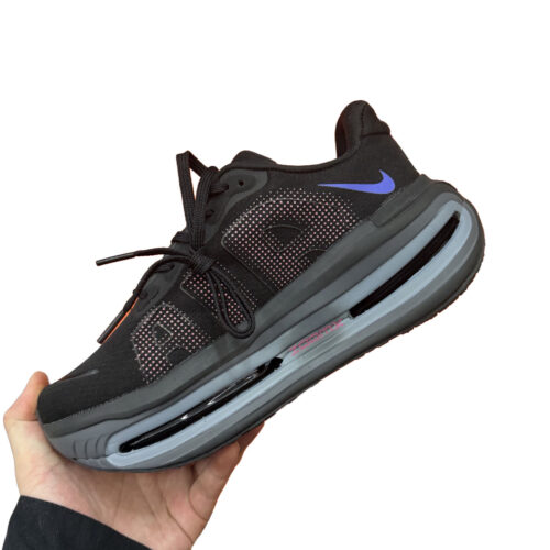 zapatillas-nike-vomero-zafiro-lateral-izquierdo